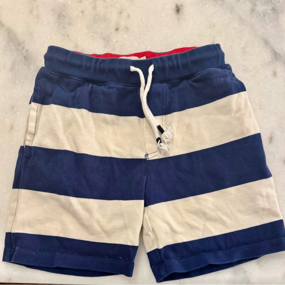 Boden-boys- Mini Boden Navy and Beige Athletic Shorts